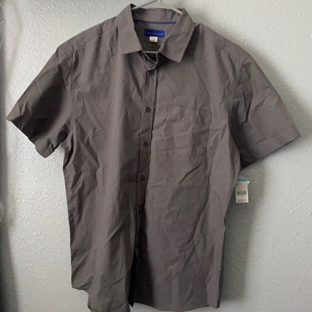 Men’s Button Up - Picture 1 of 2